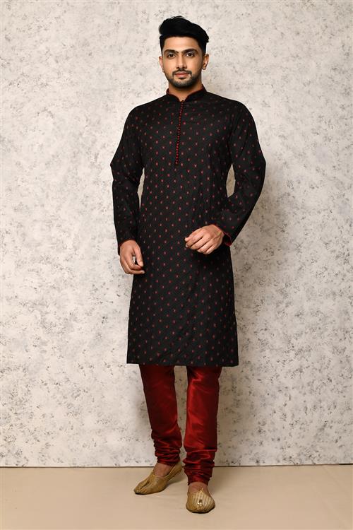 https://media.vinhemfashion.com/Images/RajsahiVol5BVLS481ODCRQ76KYM/image/designer